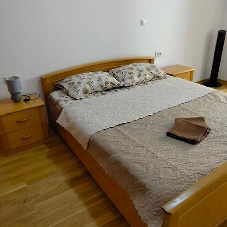 Daka-Maka Lägenhet Podgorica Exteriör bild